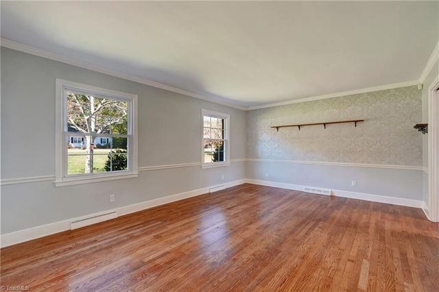 1006 Jefferson Road, Greensboro, NC 27410