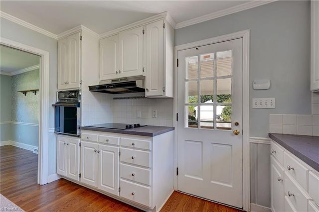 1006 Jefferson Road, Greensboro, NC 27410