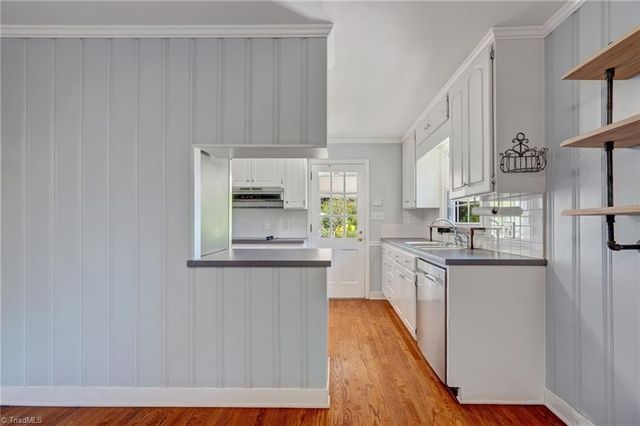 1006 Jefferson Road, Greensboro, NC 27410
