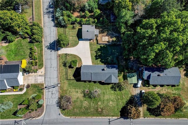 1006 Jefferson Road, Greensboro, NC 27410