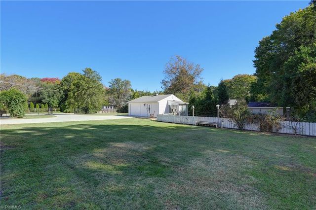 1006 Jefferson Road, Greensboro, NC 27410