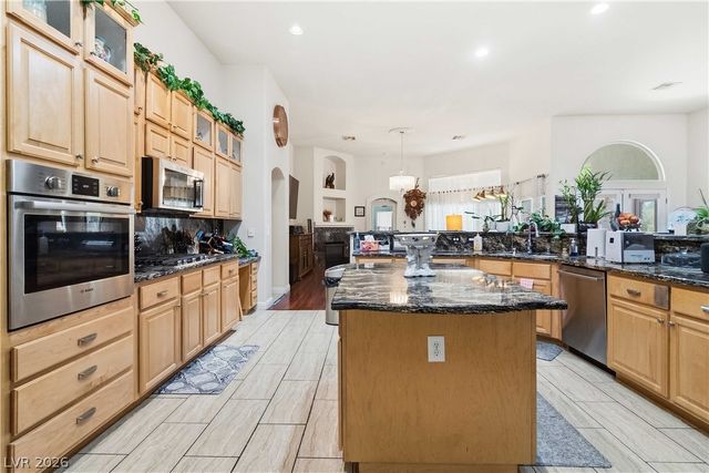 2909 Tanagrine Drive, North Las Vegas, NV 89084