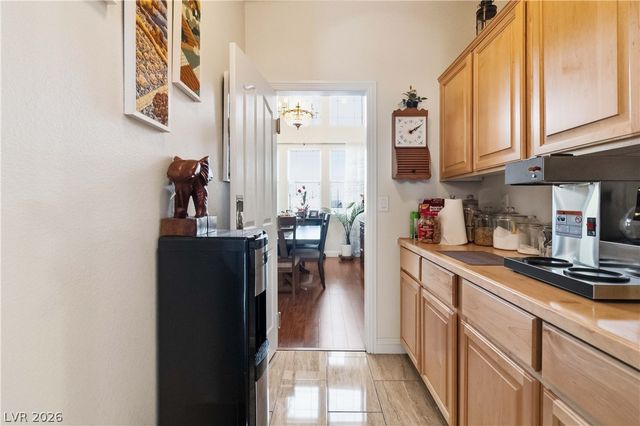 2909 Tanagrine Drive, North Las Vegas, NV 89084