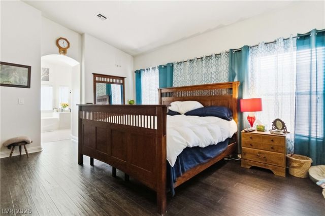 2909 Tanagrine Drive, North Las Vegas, NV 89084