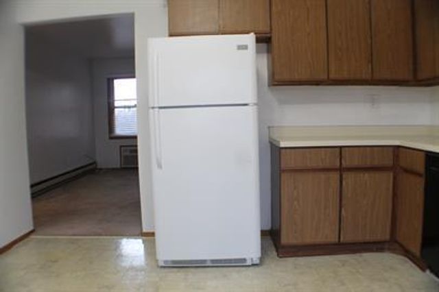 2902 31st Street 3, Zion, IL 60099