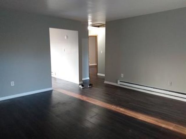 2902 31st Street 3, Zion, IL 60099