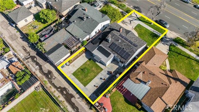 1817 N Hollywood, Burbank, CA 91505