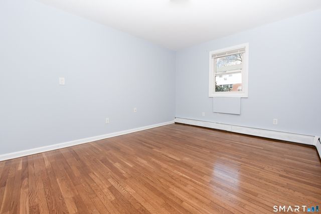 185 Cherry Hill Drive 1A, Bridgeport, CT 06606