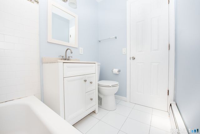 185 Cherry Hill Drive 1A, Bridgeport, CT 06606