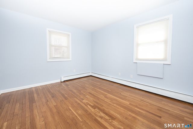 185 Cherry Hill Drive 1A, Bridgeport, CT 06606