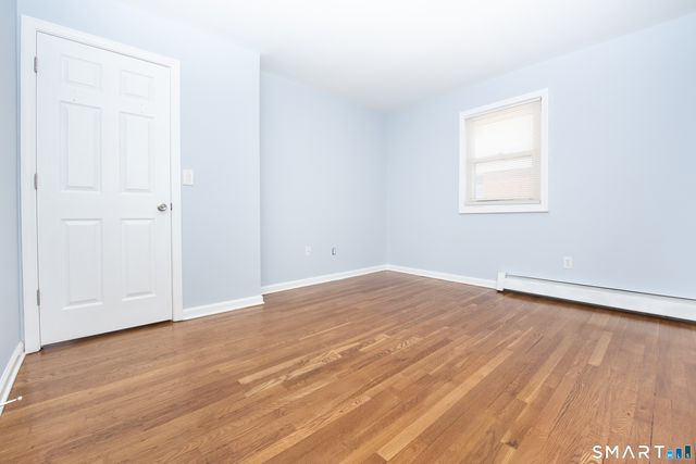 185 Cherry Hill Drive 1A, Bridgeport, CT 06606