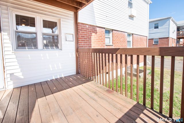 185 Cherry Hill Drive 1A, Bridgeport, CT 06606