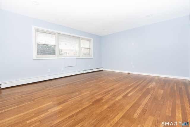 185 Cherry Hill Drive 1A, Bridgeport, CT 06606