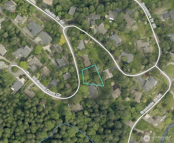 37 x Crystal Creek Cir, Issaquah, WA 98027