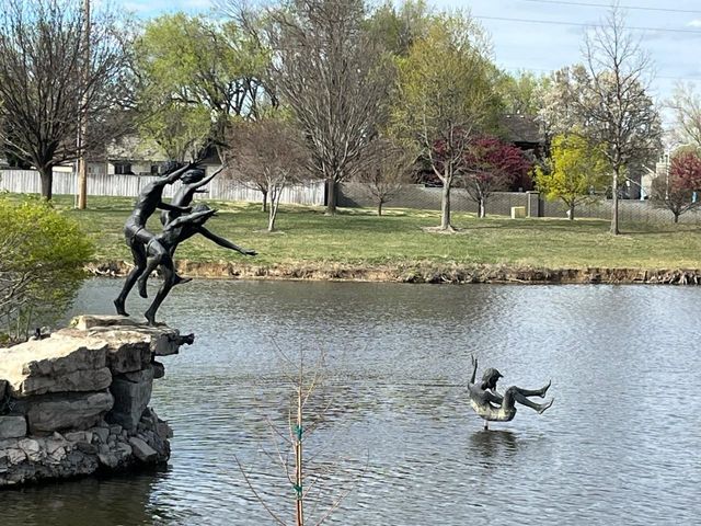 938 N White Tail Cir, Wichita, KS 67206