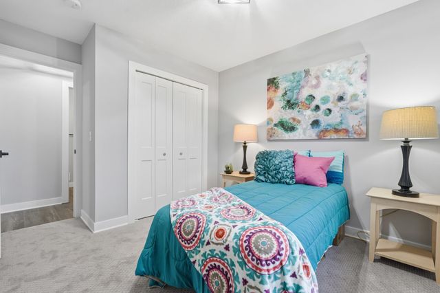 4301 Heritage Hills Drive, Bloomington, MN 55437