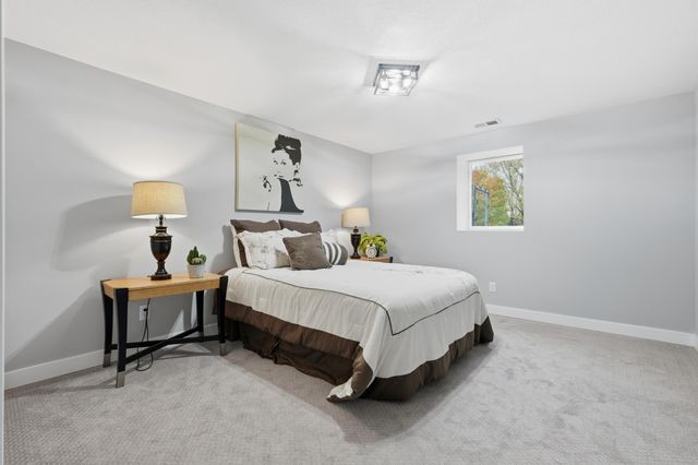 4301 Heritage Hills Drive, Bloomington, MN 55437