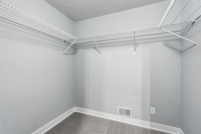 4301 Heritage Hills Drive, Bloomington, MN 55437