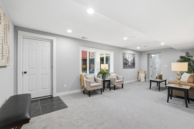 4301 Heritage Hills Drive, Bloomington, MN 55437