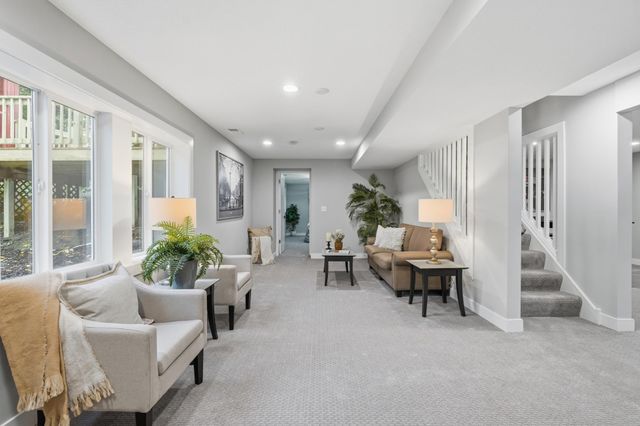 4301 Heritage Hills Drive, Bloomington, MN 55437