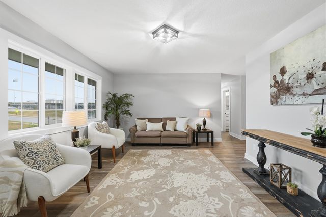 4301 Heritage Hills Drive, Bloomington, MN 55437