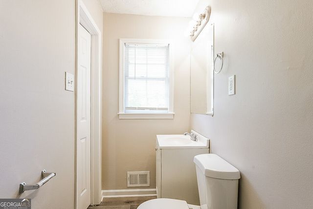 5010 Ailene Drive, Douglasville, GA 30135