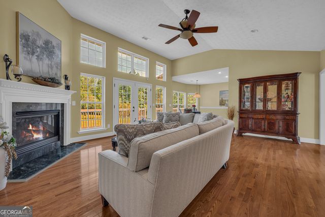 438 B Turner Road, Cleveland, GA 30528