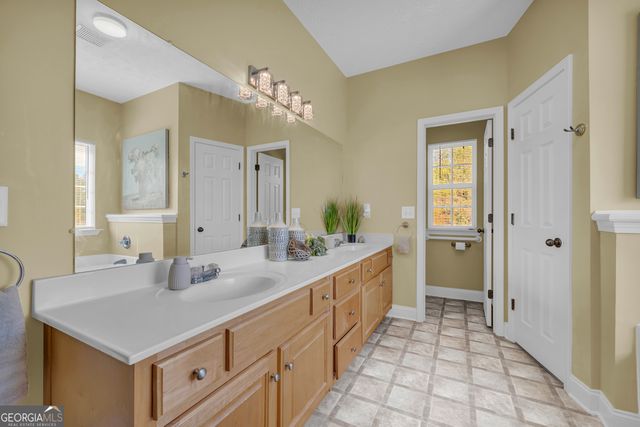 438 B Turner Road, Cleveland, GA 30528