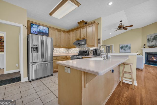 438 B Turner Road, Cleveland, GA 30528