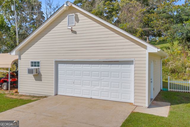 438 B Turner Road, Cleveland, GA 30528