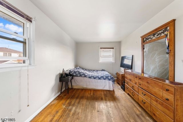 1019 Essex Ave, Linden City, NJ 07036