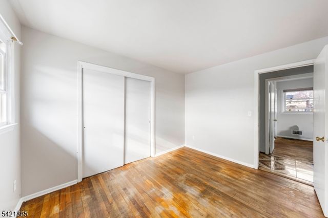 1019 Essex Ave, Linden City, NJ 07036