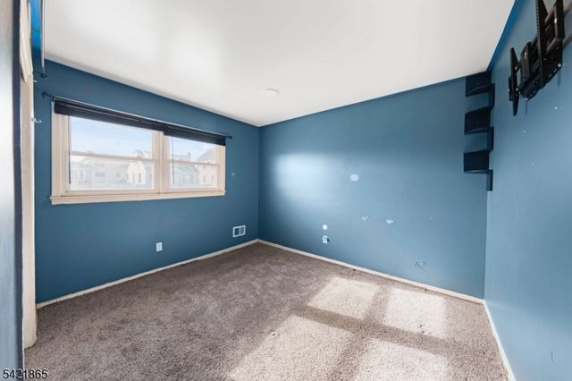 1019 Essex Ave, Linden City, NJ 07036