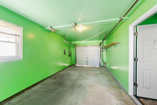 1019 Essex Ave, Linden City, NJ 07036