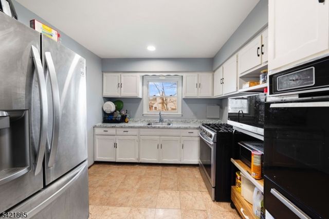 1019 Essex Ave, Linden City, NJ 07036