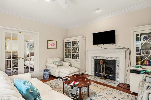 5005 Mayberry Lane, Winston-salem, NC 27106