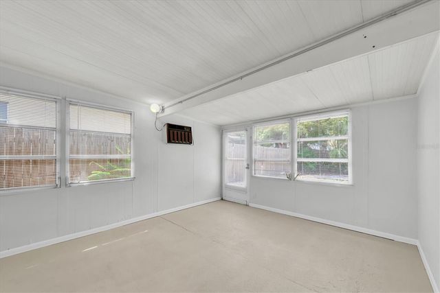 110 14TH AVENUE SW, Largo, FL 33770