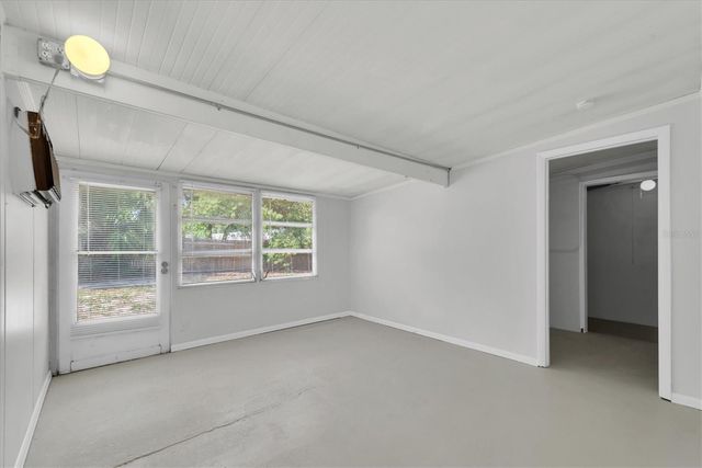 110 14TH AVENUE SW, Largo, FL 33770