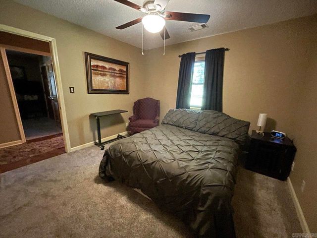 6000 Sleepy Village Road, Benton, AR 72015