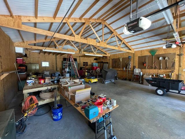 6000 Sleepy Village Road, Benton, AR 72015