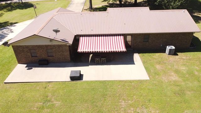 6000 Sleepy Village Road, Benton, AR 72015