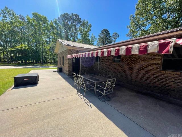 6000 Sleepy Village Road, Benton, AR 72015