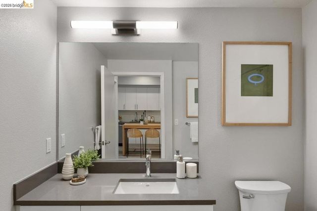 260 Brooklyn Basin Way 460, Oakland, CA 94606