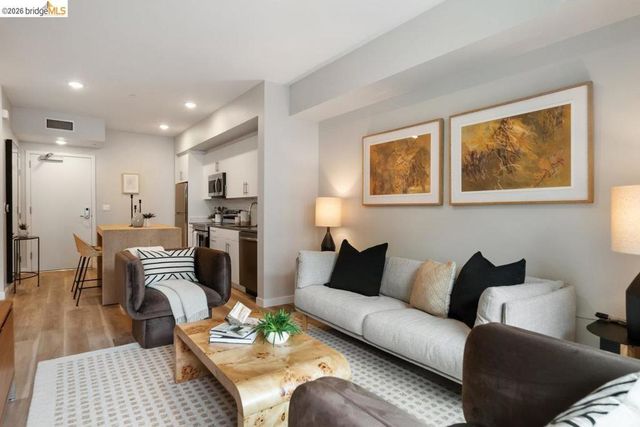 260 Brooklyn Basin Way 460, Oakland, CA 94606