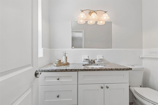 8270 30TH AVENUE N, St Petersburg, FL 33710