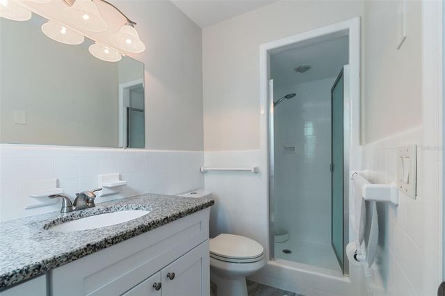 8270 30TH AVENUE N, St Petersburg, FL 33710