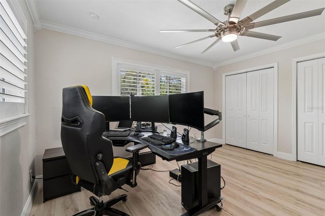 8270 30TH AVENUE N, St Petersburg, FL 33710