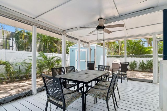 8270 30TH AVENUE N, St Petersburg, FL 33710