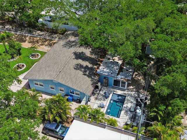 8270 30TH AVENUE N, St Petersburg, FL 33710