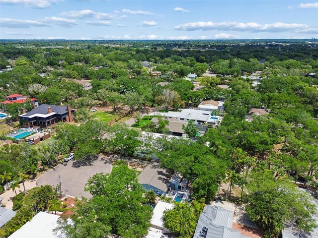 8270 30TH AVENUE N, St Petersburg, FL 33710